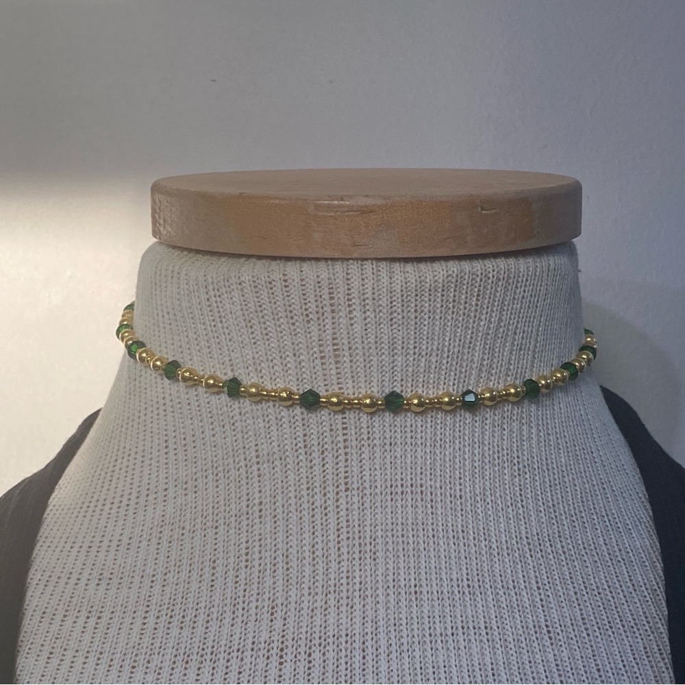 Elegant Gold and Green Beaded Choker Necklace